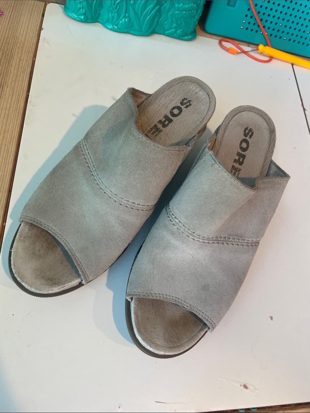 Sorel Gray Suede Open-Toe Slide Mules